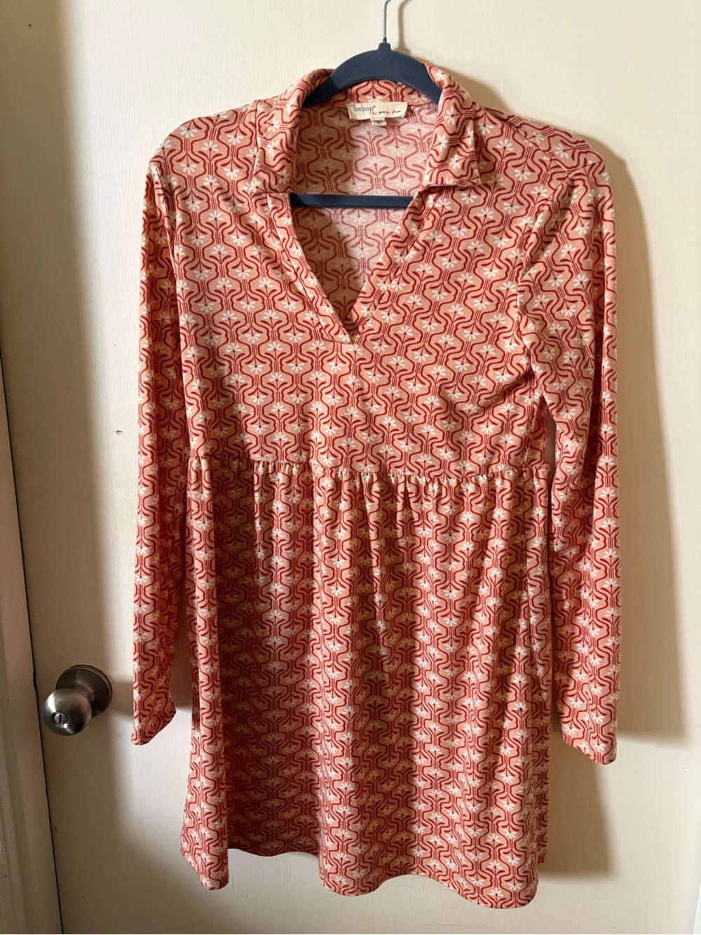 BeBop Coral-Pink Patterned Long-Sleeve V-Neck Dress